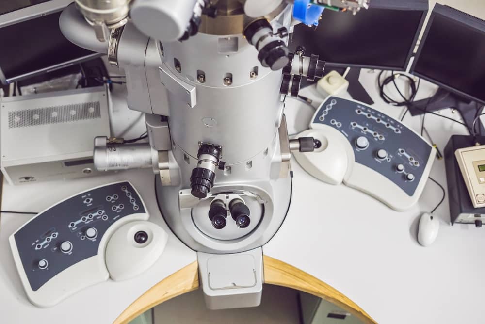 Kính Hiển Vi Điện Tử Truyền Qua TEM Transmission Electron Microscope (TEM)